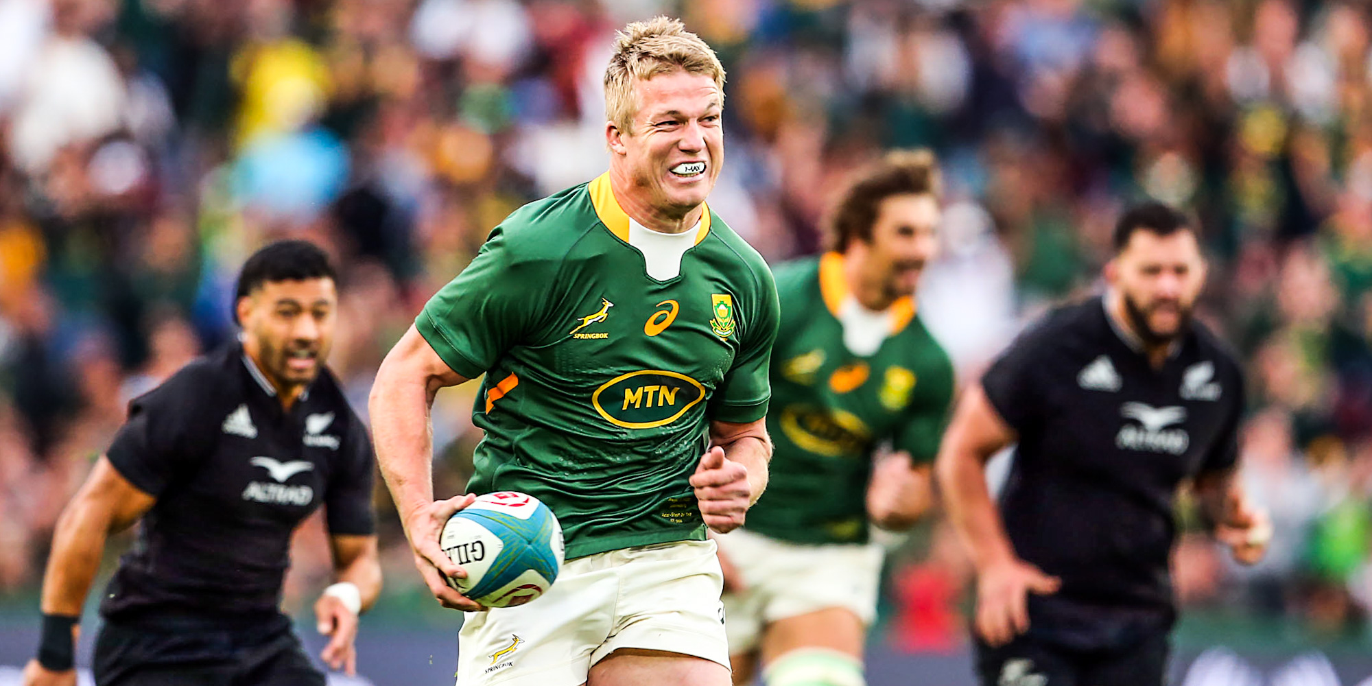 Pieter-Steph du Toit in action against New Zealand earlier this year.